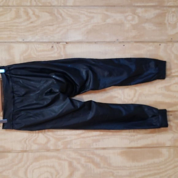 Commando Black Pull On Faux Leather Jogger Pants Size S - Picture 3 of 6